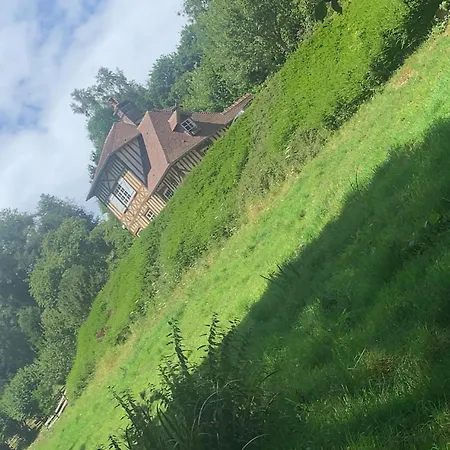 Campagne Bohème Chic&piscine Privée à Honfleur Casa de Férias Équemauville