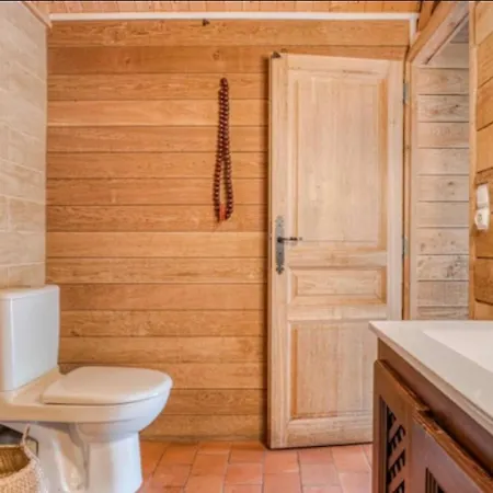 Campagne Bohème Chic&piscine Privée à Honfleur Casa de Férias *