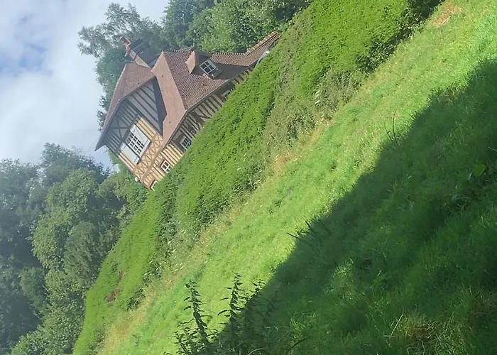 Campagne Bohème Chic&piscine Privée à Honfleur Casa de Férias Équemauville